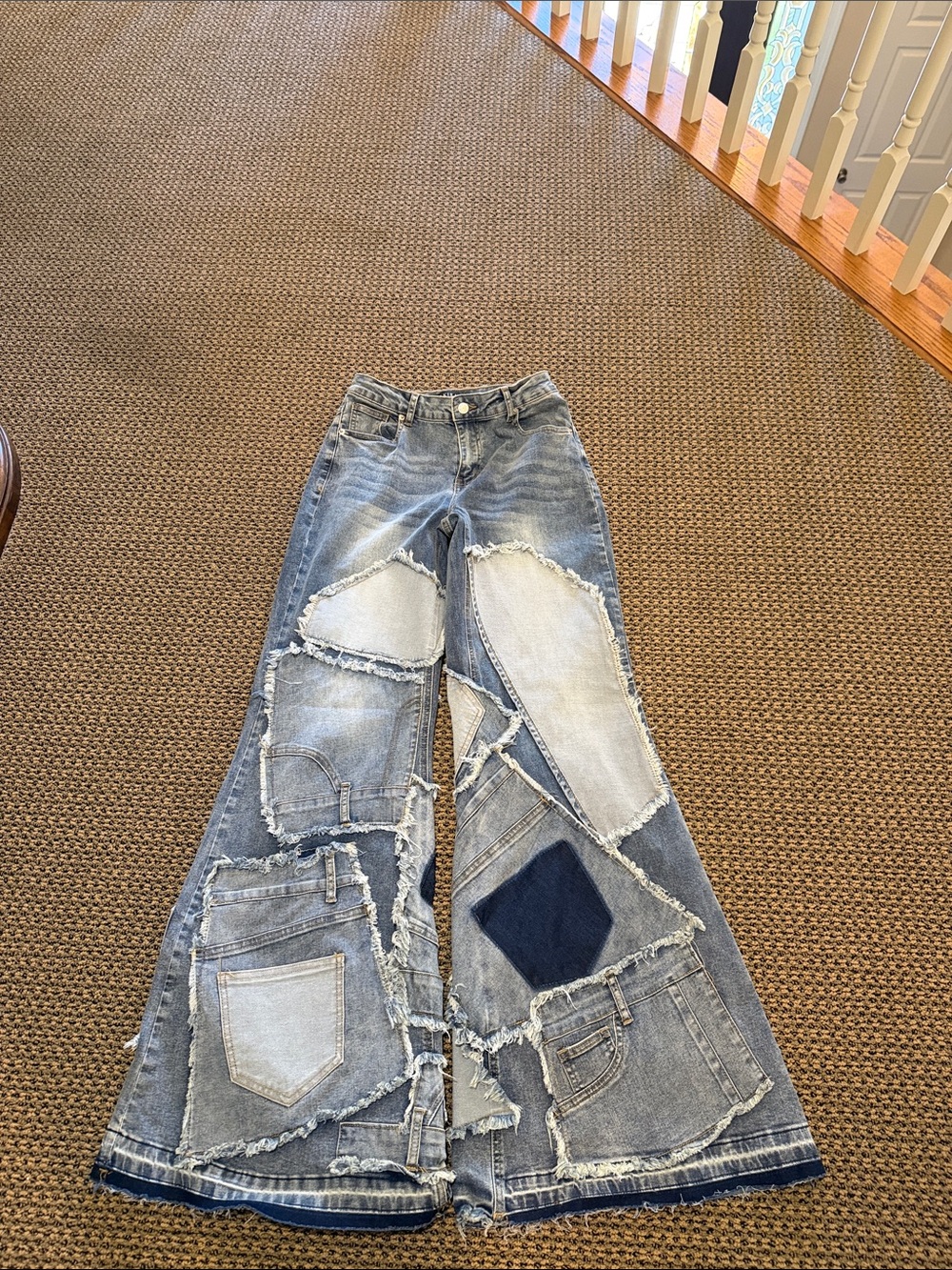 AKIRA jeans